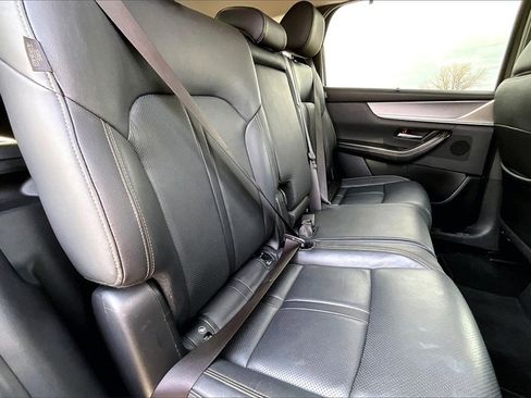 Used 2024 MAZDA CX-90 3.3 Turbo w/ Preferred Plus image 23