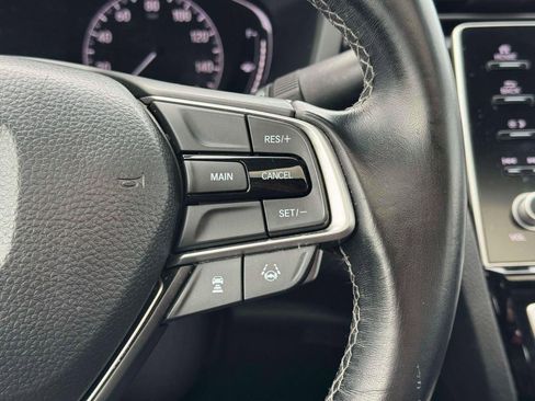 Used 2020 Honda Insight Touring image 26