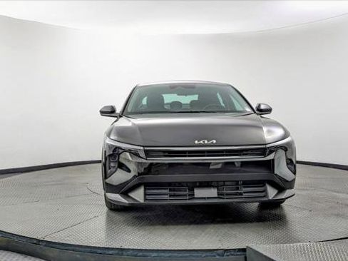 Used 2025 Kia K4 FWD image 12