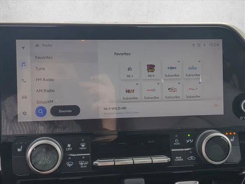 Certified 2023 Toyota Highlander XLE image 14