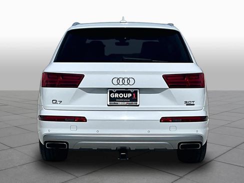 Used 2018 Audi Q7 3.0T Prestige w/ Prestige Package AWD/4WD image 4