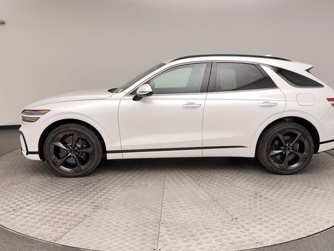 Certified 2026 Genesis GV70 3.5T Sport Prestige AWD/4WD image 5