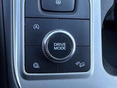 Used 2021 Ford Explorer XLT w/ Class III Trailer Tow Package image 15