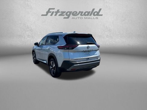 Used 2023 Nissan Rogue SL w/ SL Premium Package AWD/4WD image 5