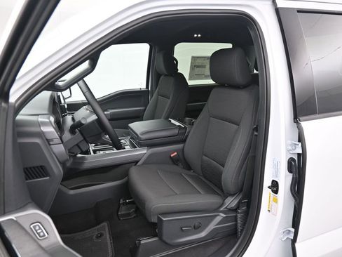 New 2025 Ford F150 XLT w/ Equipment Group 301A Standard image 10