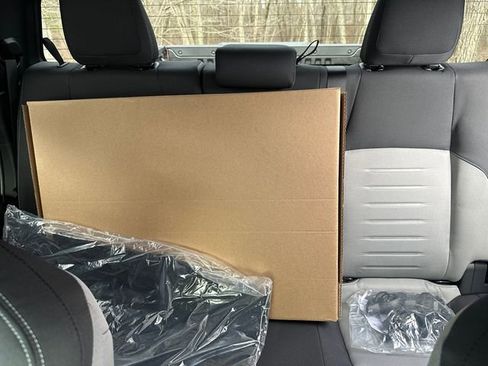 New 2025 Toyota Tacoma TRD Off-Road image 34