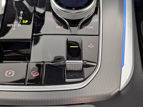 Used 2021 BMW X5 xDrive45e w/ M Sport Package image 33