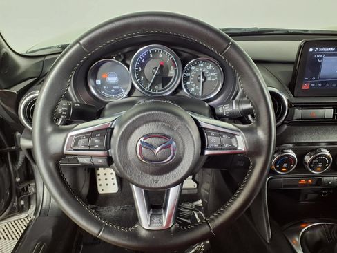 Used 2023 MAZDA MX-5 Miata Grand Touring RWD image 25