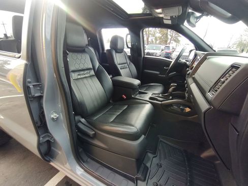 Used 2022 Nissan Frontier PRO-4X image 27