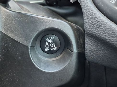 Used 2020 Jeep Compass Latitude AWD/4WD image 19