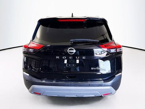 Certified 2023 Nissan Rogue SV w/ SV Premium B Package AWD/4WD image 6
