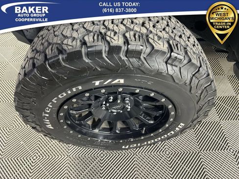 Used 2021 Jeep Wrangler Unlimited Sahara w/ Uconnect 4C Nav & Sound Group image 30