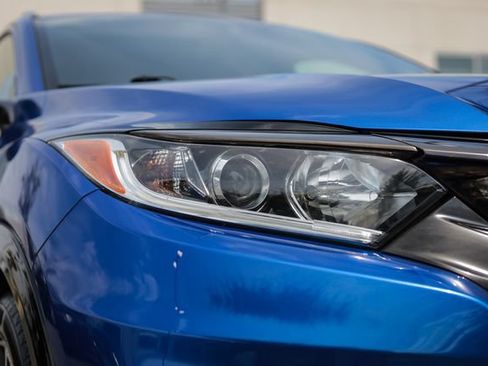 Used 2020 Honda HR-V Sport image 18