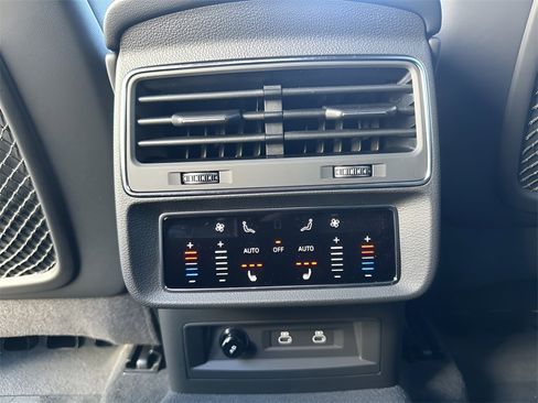 New 2025 Audi Q7 3.0T Premium Plus image 44