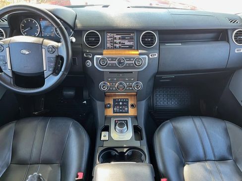 Used 2015 Land Rover LR4 HSE image 38