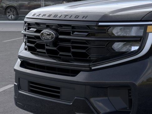New 2025 Ford Expedition Platinum w/ Stealth Performance Package image 18