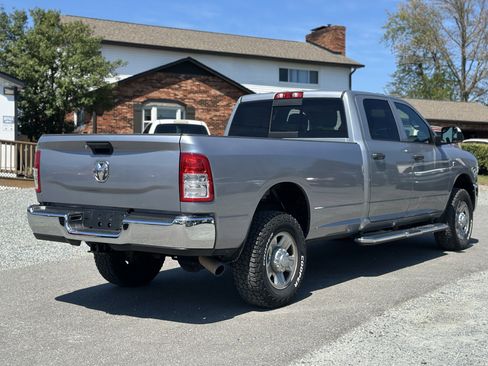 Used 2022 RAM 2500 Tradesman AWD/4WD image 3