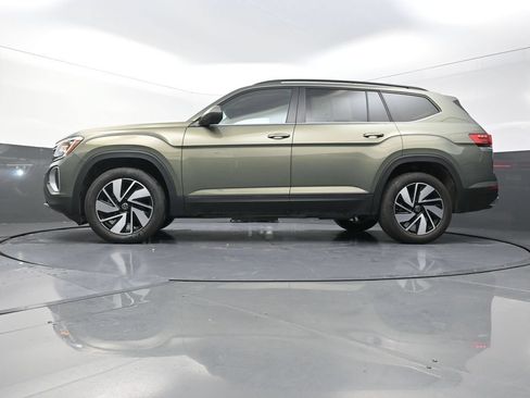 Used 2026 Volkswagen Atlas SE AWD/4WD image 24