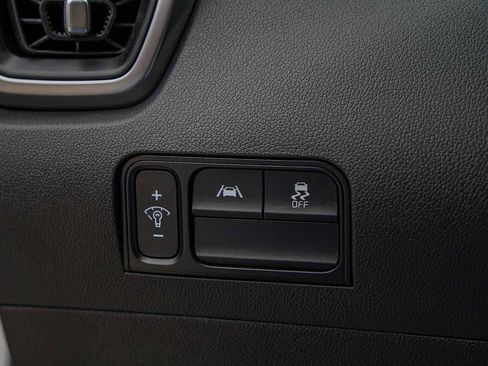 Certified 2023 Kia Sorento S image 22