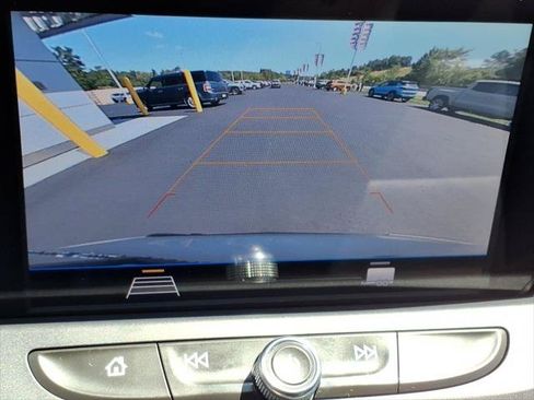 Used 2020 Chevrolet Blazer LT w/ LPO, Floor Liner Package AWD/4WD image 21