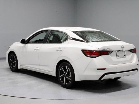 Certified 2024 Nissan Sentra SV w/ All-Weather Package FWD image 9