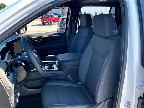 New 2026 Chevrolet Tahoe LS w/ LPO, Chrome Package AWD/4WD image 9