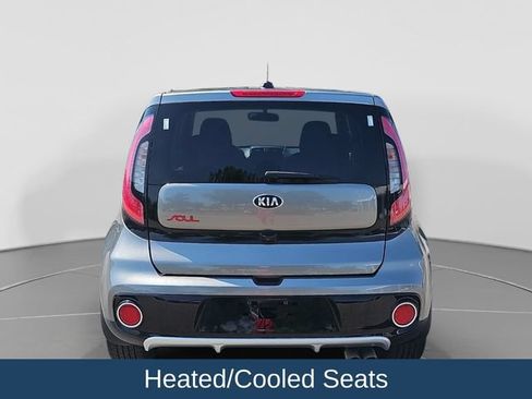 Used 2018 Kia Soul ! w/ Tech Package FWD image 7