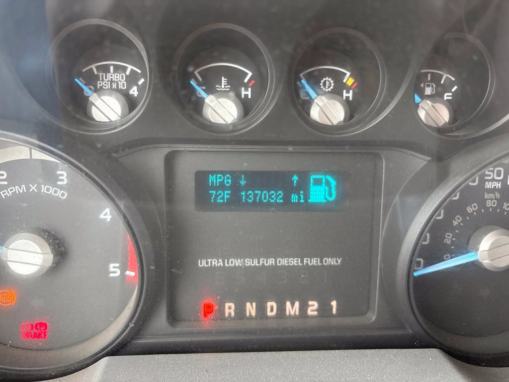 Used 2012 Ford F550 4x4 Crew Cab Super Duty w/ Payload Upgrade Pkg image 11