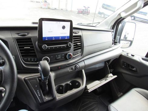 Used 2020 Ford Transit 150 Low Roof RWD image 31