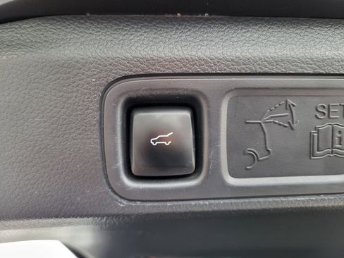 Used 2024 Lincoln Navigator Reserve AWD/4WD image 39