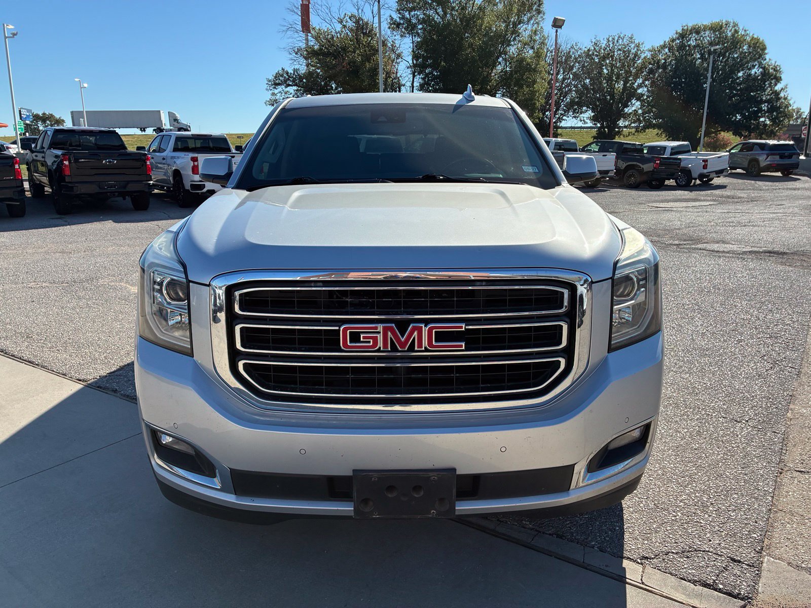 Used 2017 GMC Yukon SLT w/ Open Road Package AWD/4WD image 20