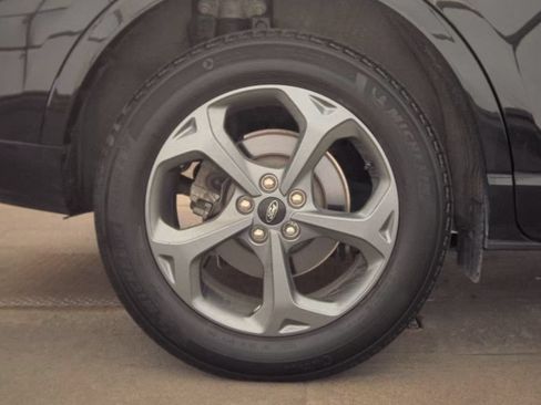 Used 2024 Ford Escape ST-Line w/ Tech Pack #1 AWD/4WD image 16