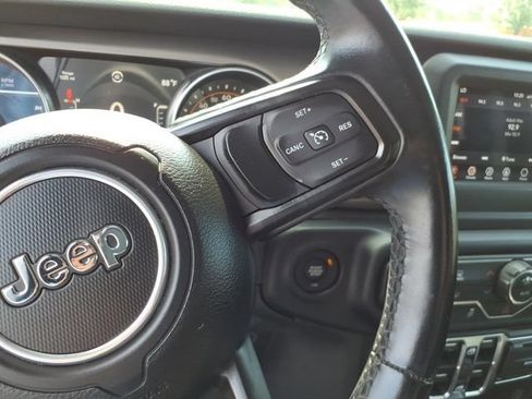 Used 2020 Jeep Wrangler Unlimited Sport S AWD/4WD image 22