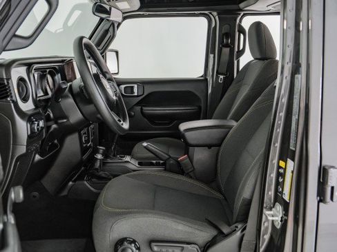 Used 2024 Jeep Wrangler Unlimited Sport image 24