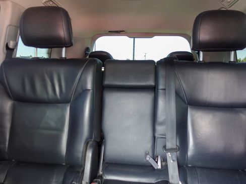 Used 2014 Lexus LX 570 4WD w/ Luxury Package image 13
