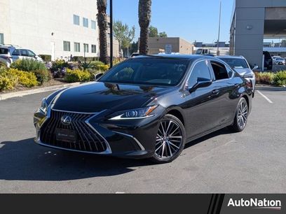 Used 2024 Lexus ES 300h w/ Premium Package