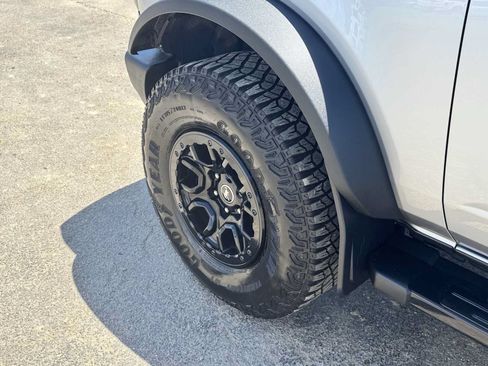 Used 2022 Ford Bronco Wildtrak AWD/4WD image 30