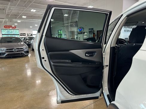 Used 2021 Nissan Murano S w/ Cargo Package FWD image 29