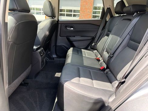 Used 2023 Nissan Rogue SL AWD/4WD image 26