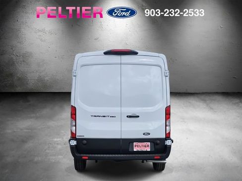 New 2026 Ford Transit 250 148 Medium Roof w/ Load Area Protection Package RWD image 4