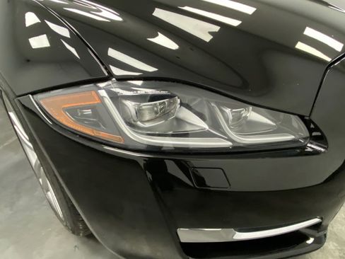 Used 2017 Jaguar XJ L Portfolio image 10