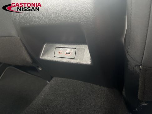 Used 2024 Nissan Altima 2.5 SV image 31