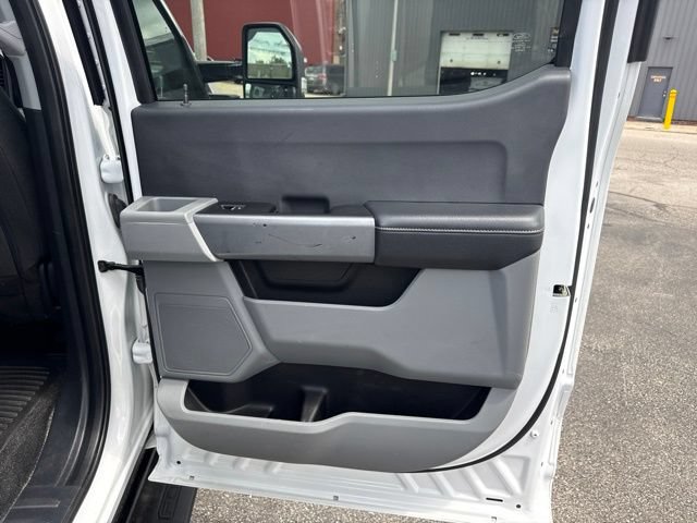 Used 2023 Ford F350 XLT AWD/4WD image 36