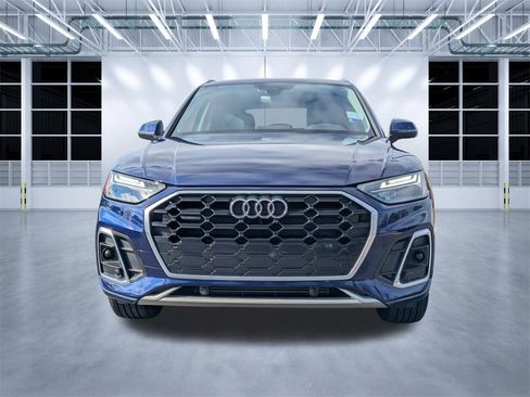 Used 2022 Audi Q5 2.0T Premium w/ Convenience Package image 9