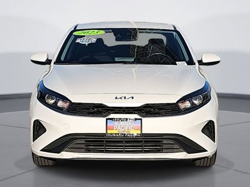 Used 2023 Kia Forte LXS image 8