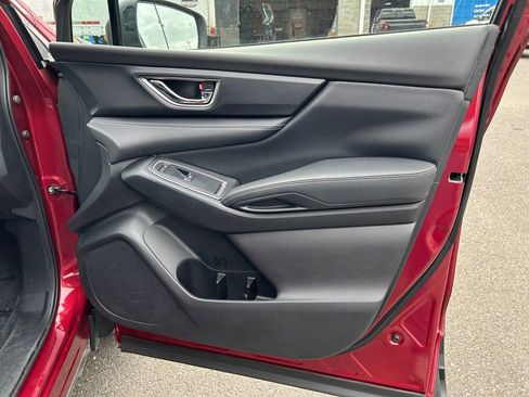 Used 2023 Subaru Ascent Limited image 25