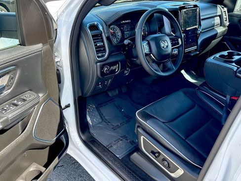 Used 2025 RAM 1500 Laramie image 9