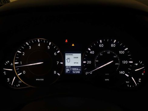 Used 2020 Nissan Armada SV w/ Driver Package RWD image 5