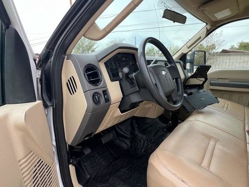 Used 2008 Ford F350 2WD Regular Cab Super Duty image 11