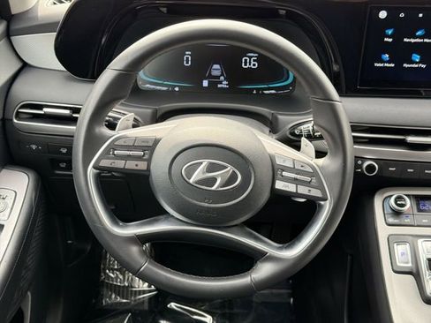 Used 2023 Hyundai Palisade SEL AWD/4WD image 13